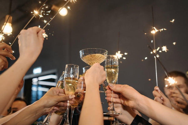 ¿Planeas uns fiesta? ¡Aprende a calcular la cantidad correcta de la bebida! - Wine.com.mx