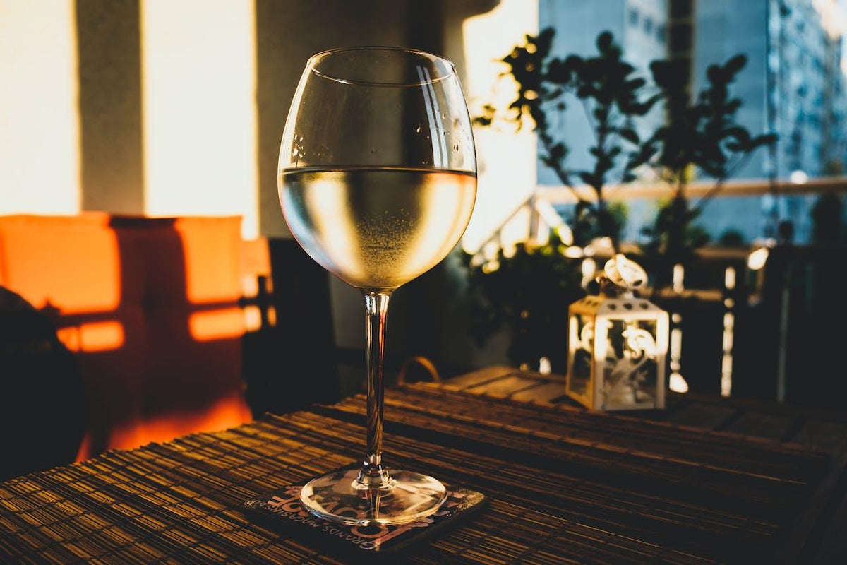 Vino blanco: características y cómo maridar - Wine.com.mx