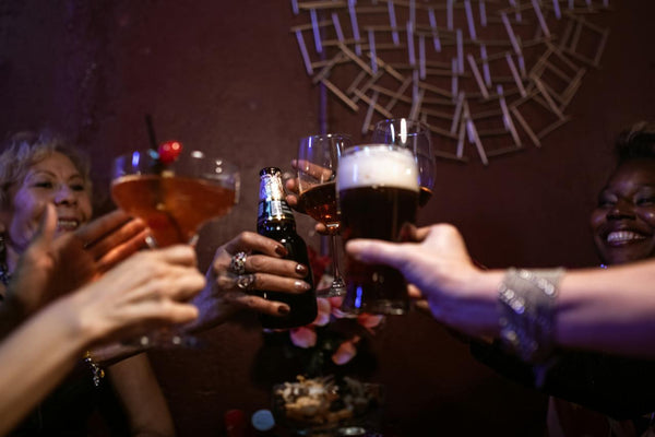 Vino y cerveza: historias, similitudes y maridajes - Wine.com.mx